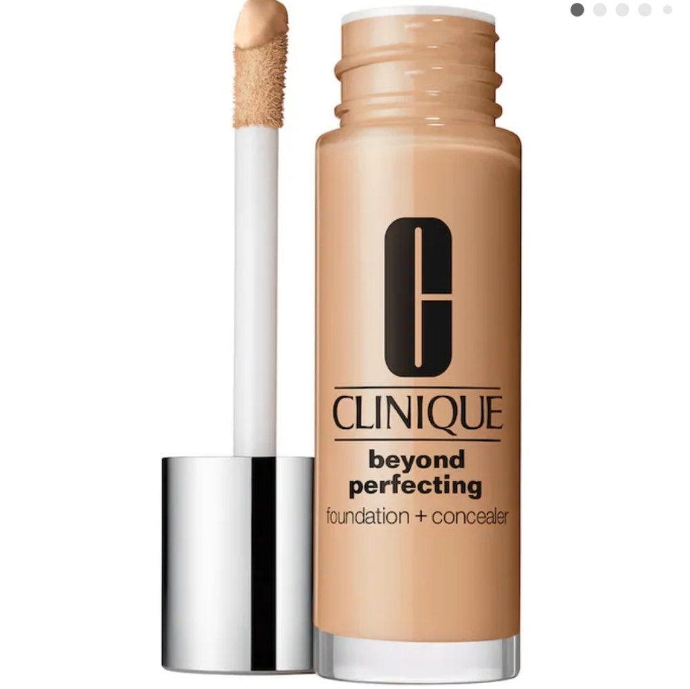 Clinique beyond perfecting 2 in 1 foundation and concealer